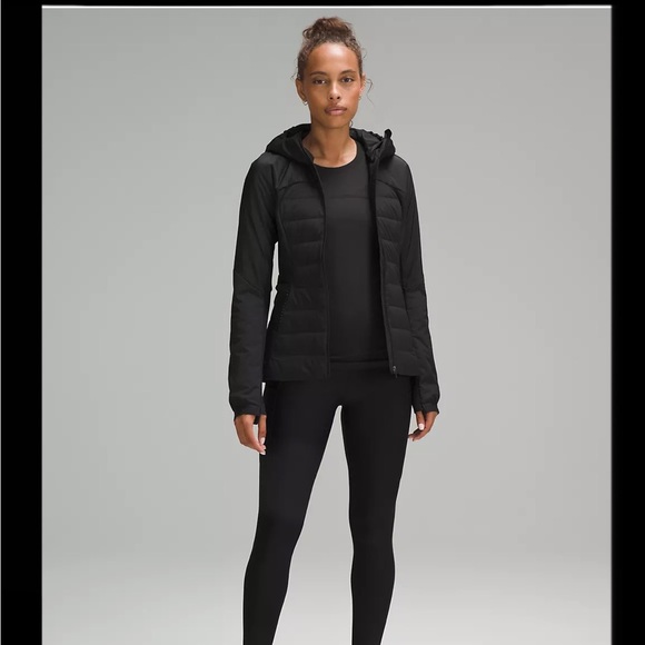 Lululemon rain jacket size 6 - Picture 6 of 7